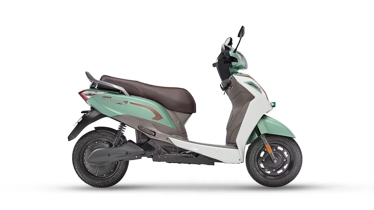 Ampere Magnus G Max right side view