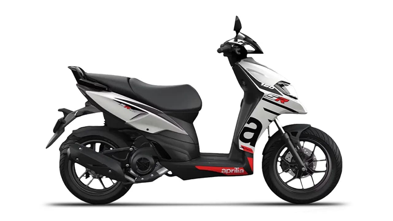 Aprilia SR 160 right side view