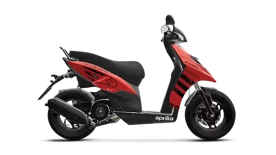 Aprilia Storm 125 right side view