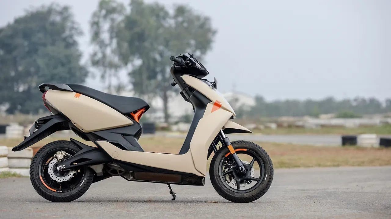 Ather Energy 450X right side view