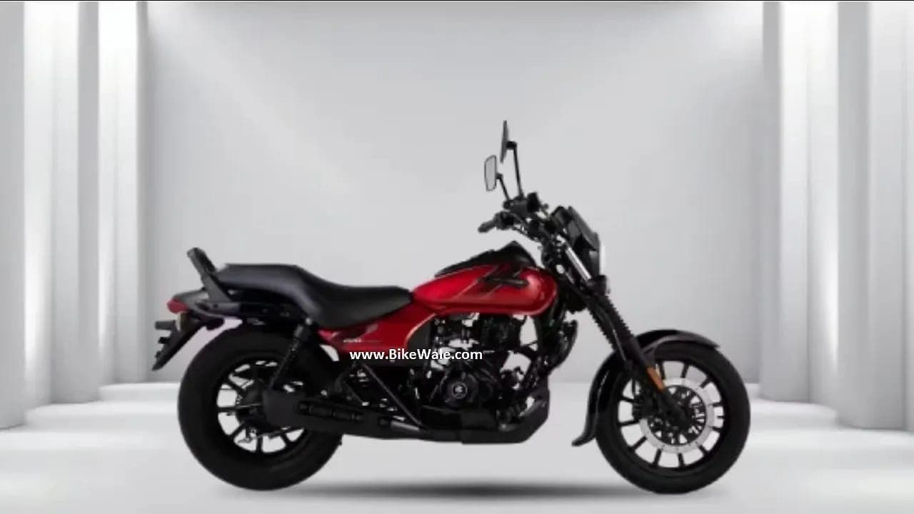 Bajaj Avenger Street 220 right side view