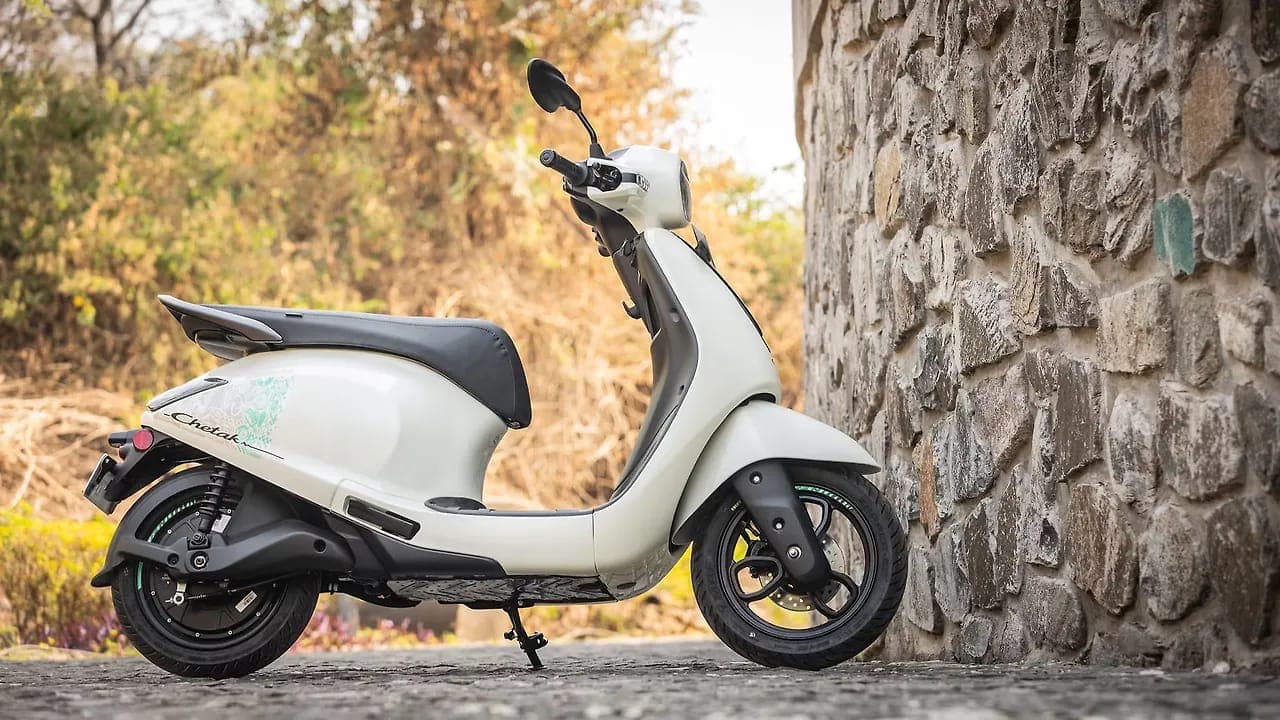 Bajaj Chetak C2501 right side view