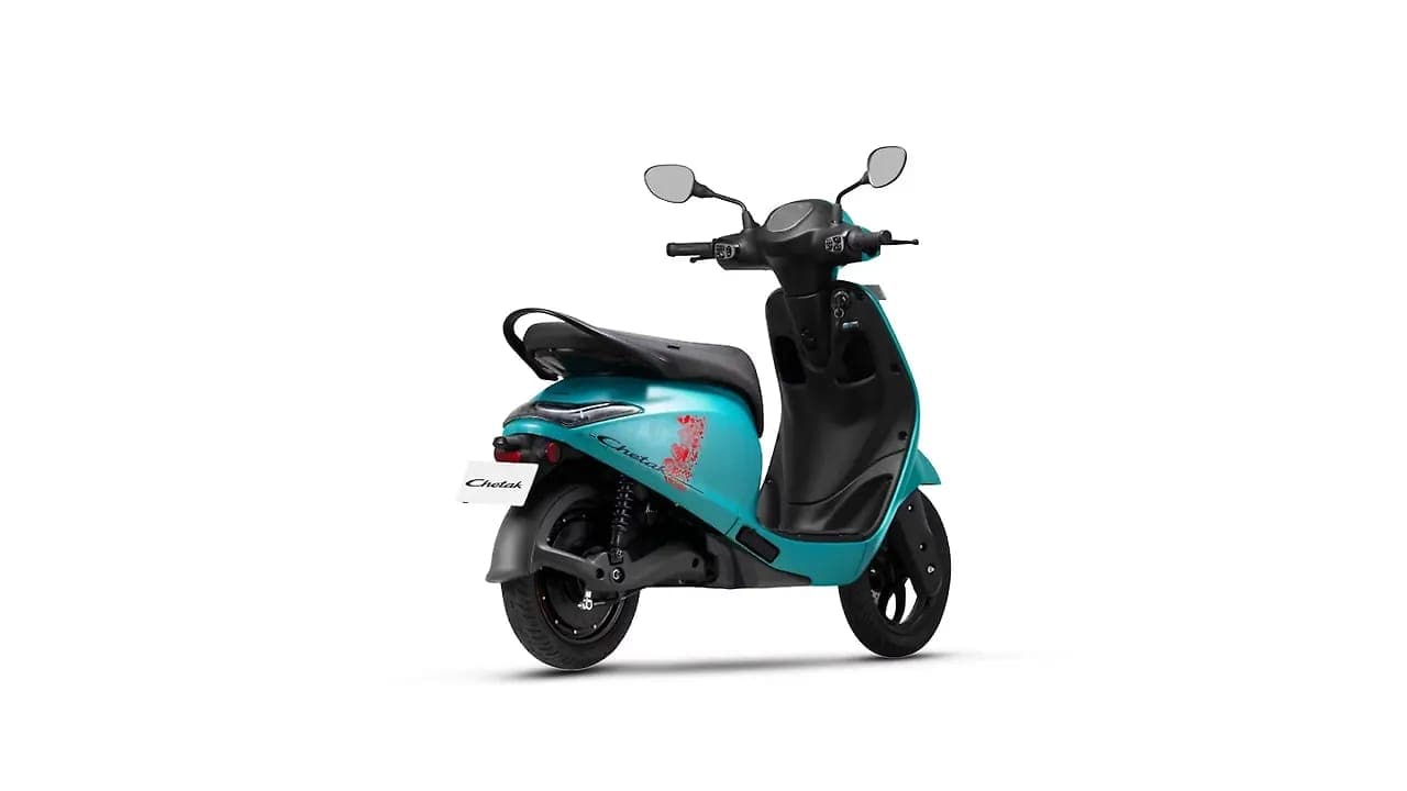 Bajaj Chetak C2501 right rear three-quarter view