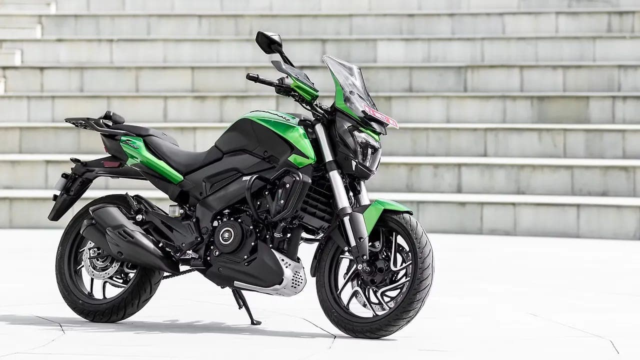 Bajaj Dominar 400 right front three-quarter view