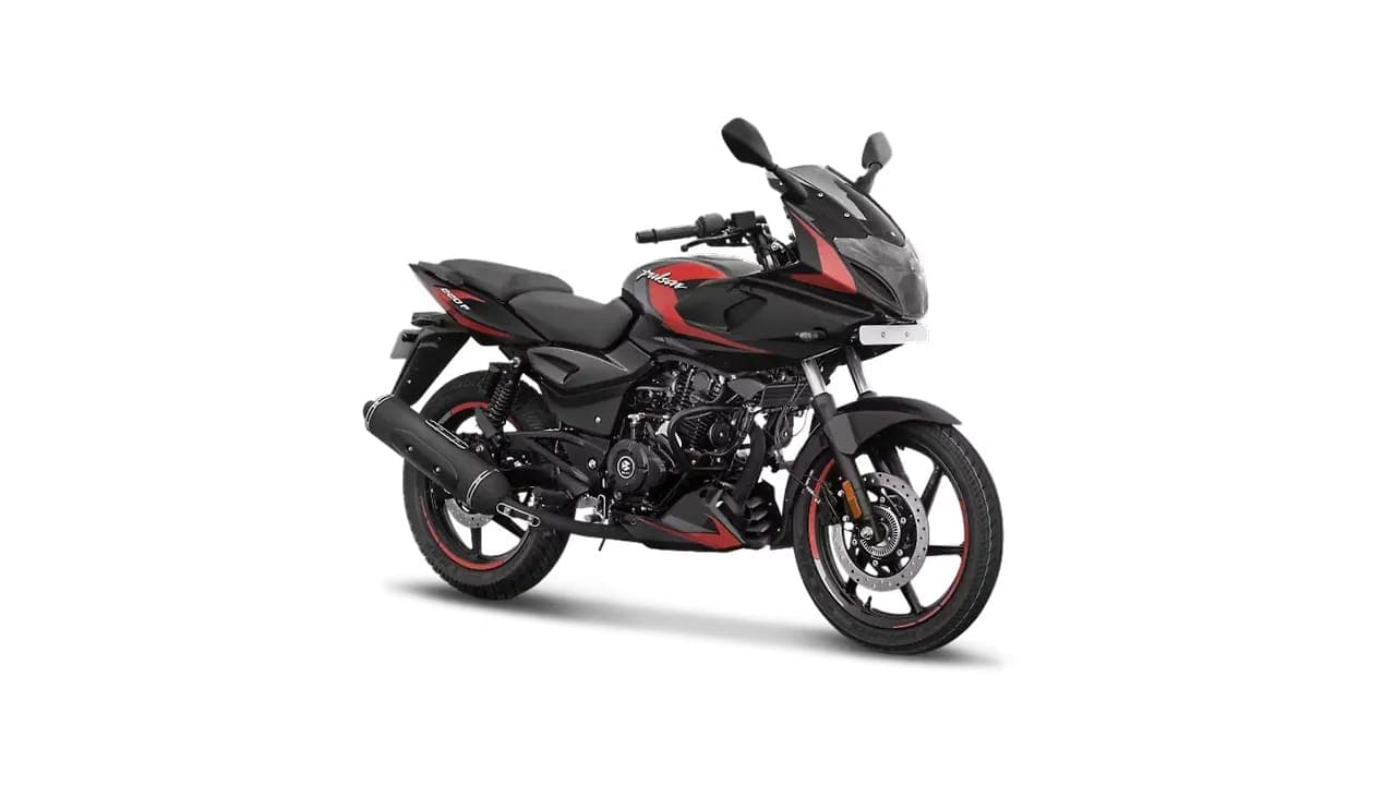 Bajaj Pulsar 220F right front three-quarter view