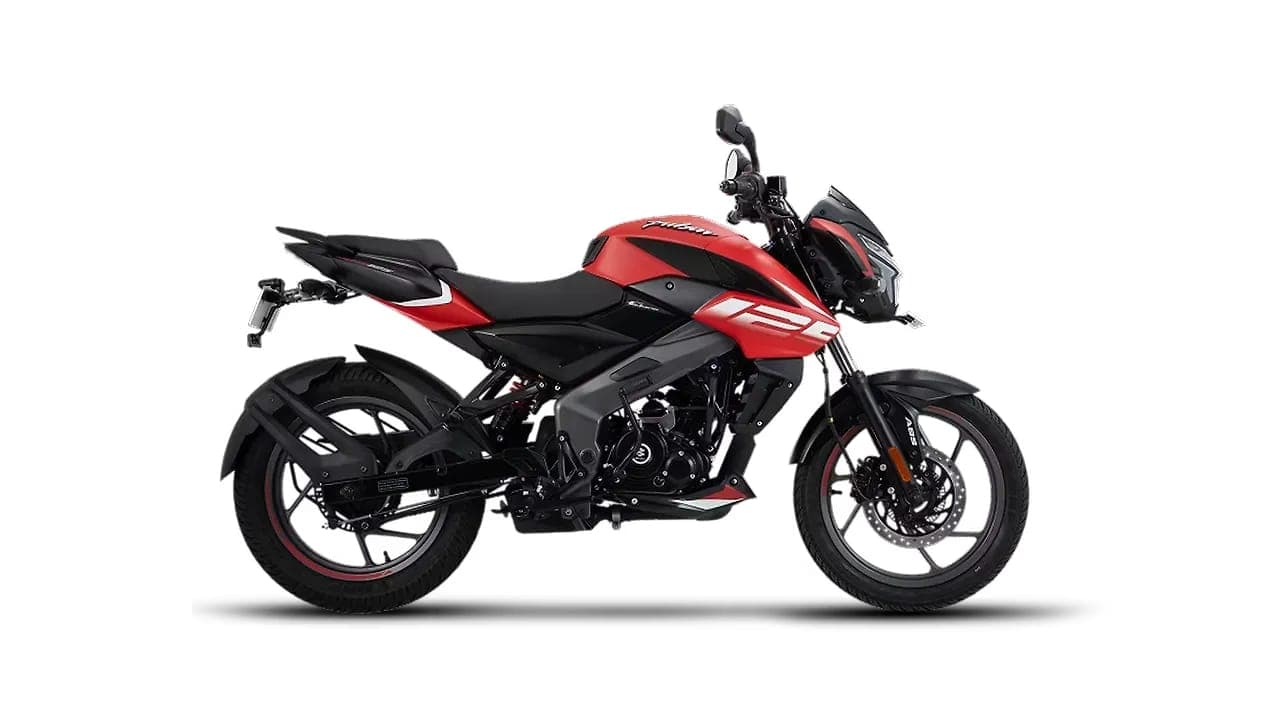 Bajaj Pulsar NS125 right side view