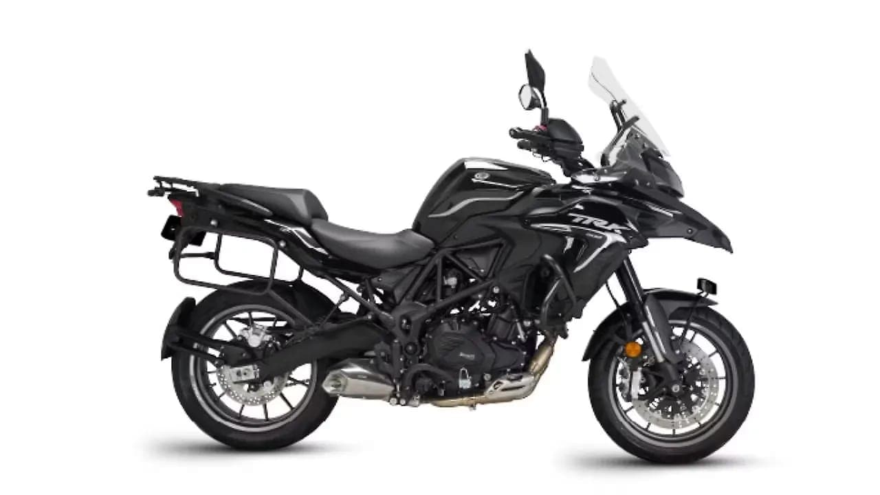 Benelli TRK 502 standard view