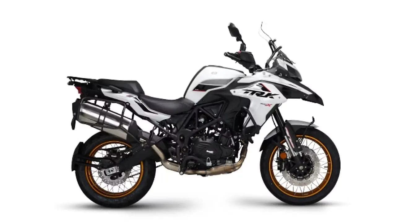 Benelli TRK 502X standard view