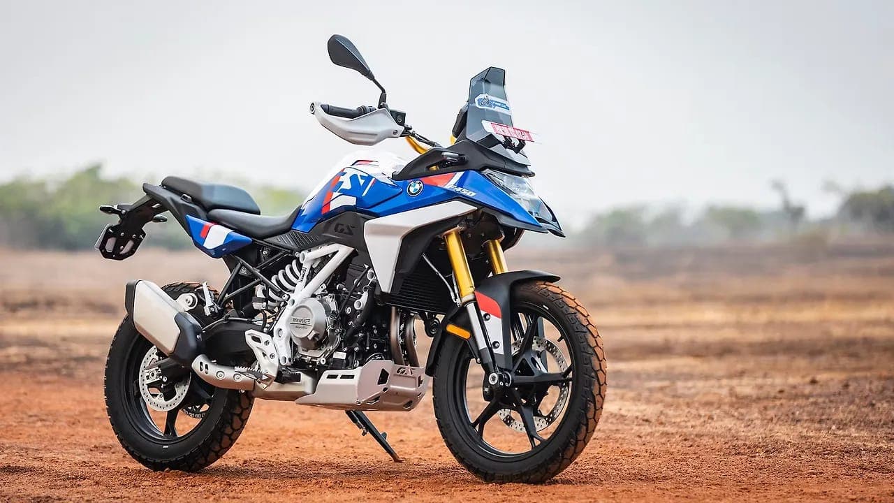 BMW Motorrad F 450 GS right front three-quarter view