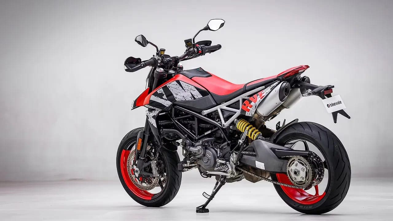 Ducati Hypermotard 950 left rear three-quarter view