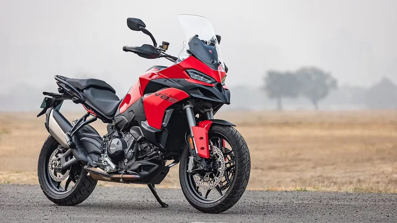 Ducati Multistrada V2 right front three-quarter view