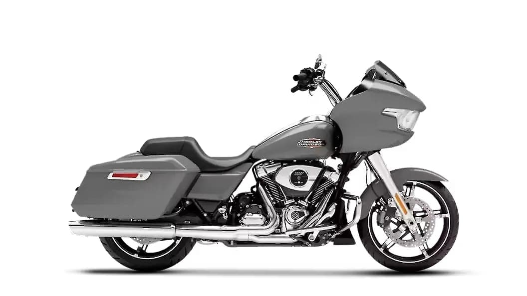 Harley-Davidson Road Glide right side view