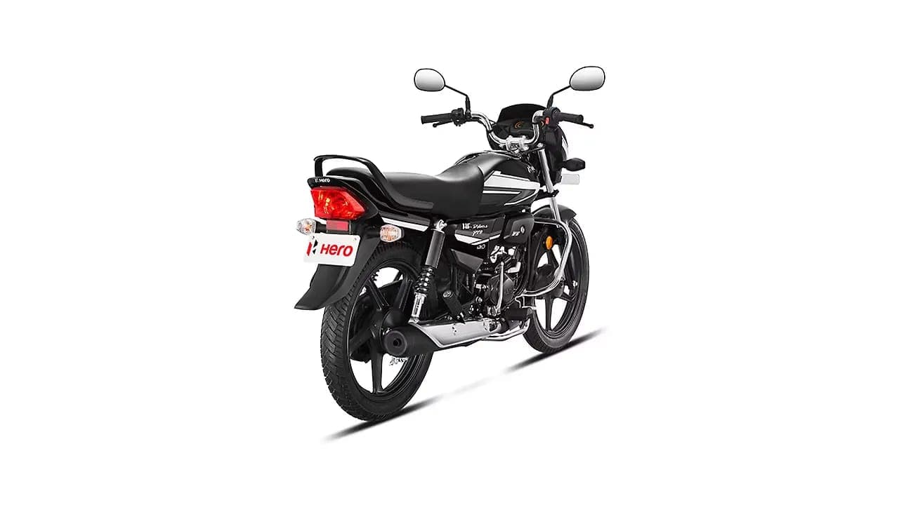 Hero MotoCorp HF Deluxe right rear three-quarter view