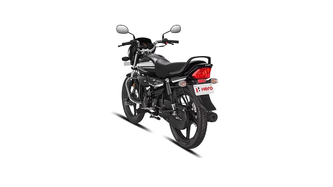 Hero MotoCorp HF Deluxe left rear three-quarter view