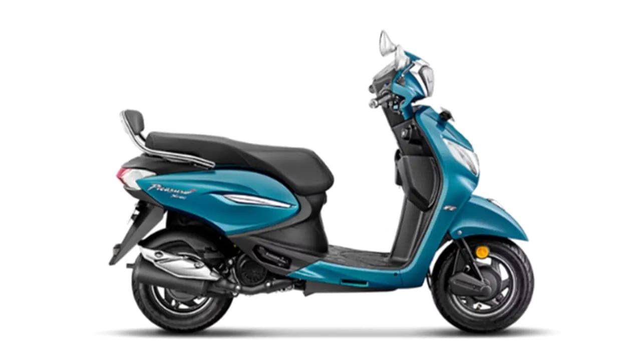 Hero MotoCorp Pleasure + right side view