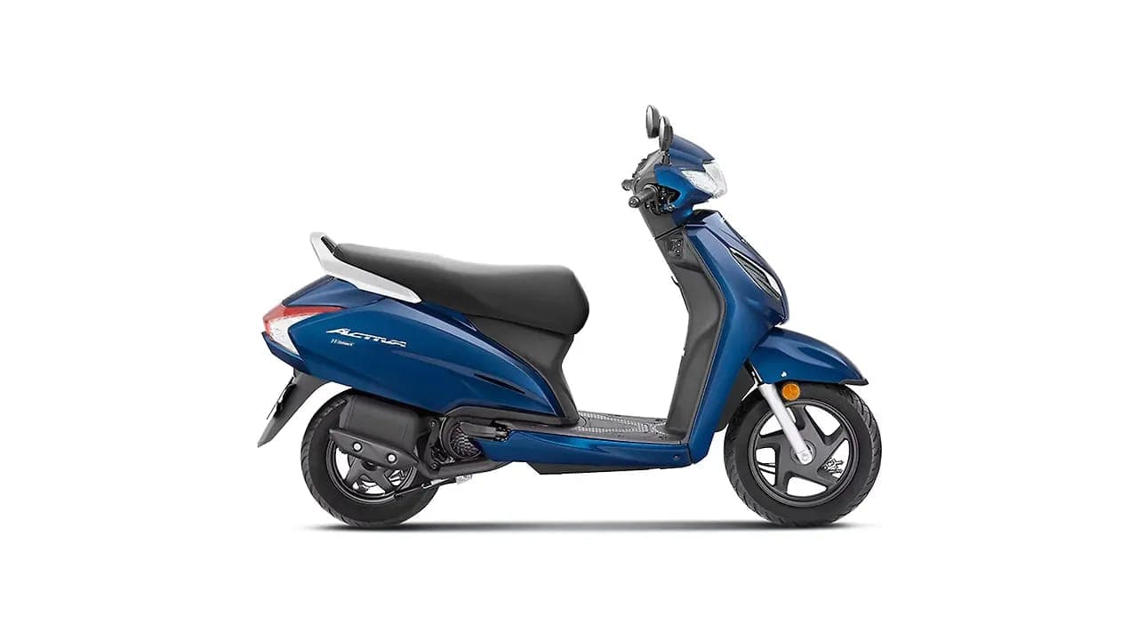 Honda Activa 6G right side view