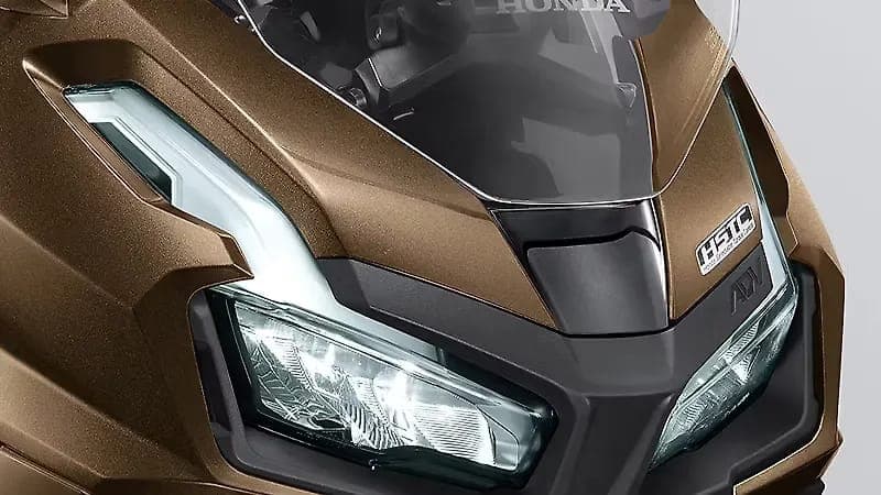 Honda ADV 160 head light view