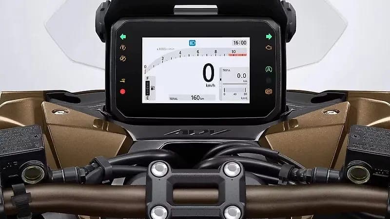 Honda ADV 160 instrument cluster view