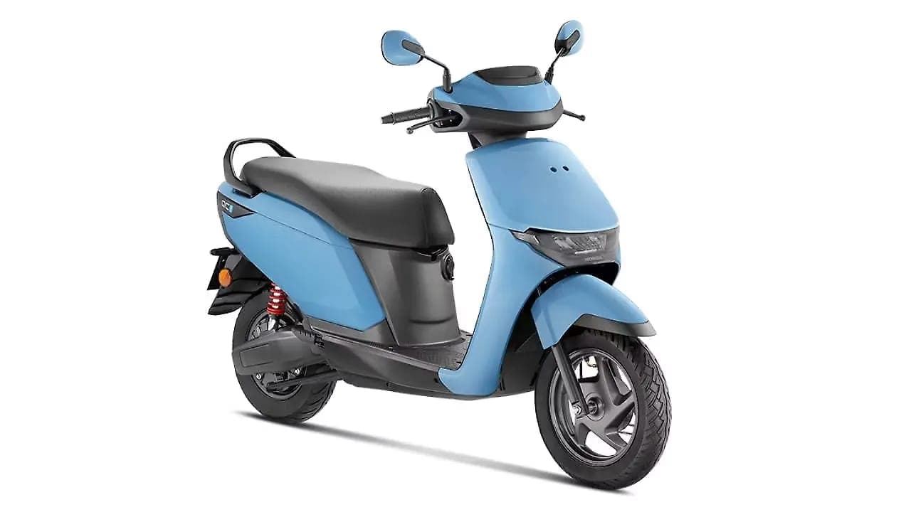 Honda QC1 right front three-quarter view