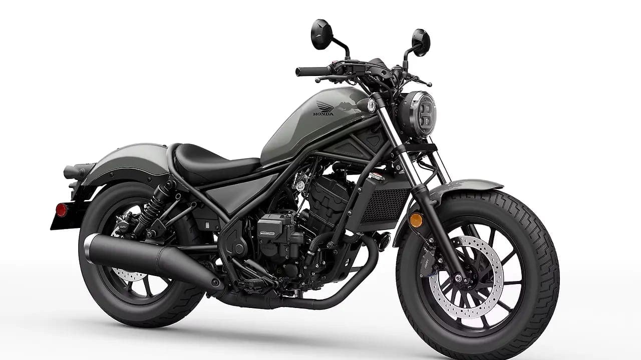 Honda Rebel 300 right front three-quarter view