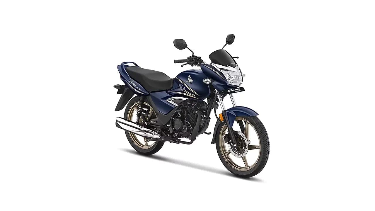 Honda Shine 125 right front three-quarter view