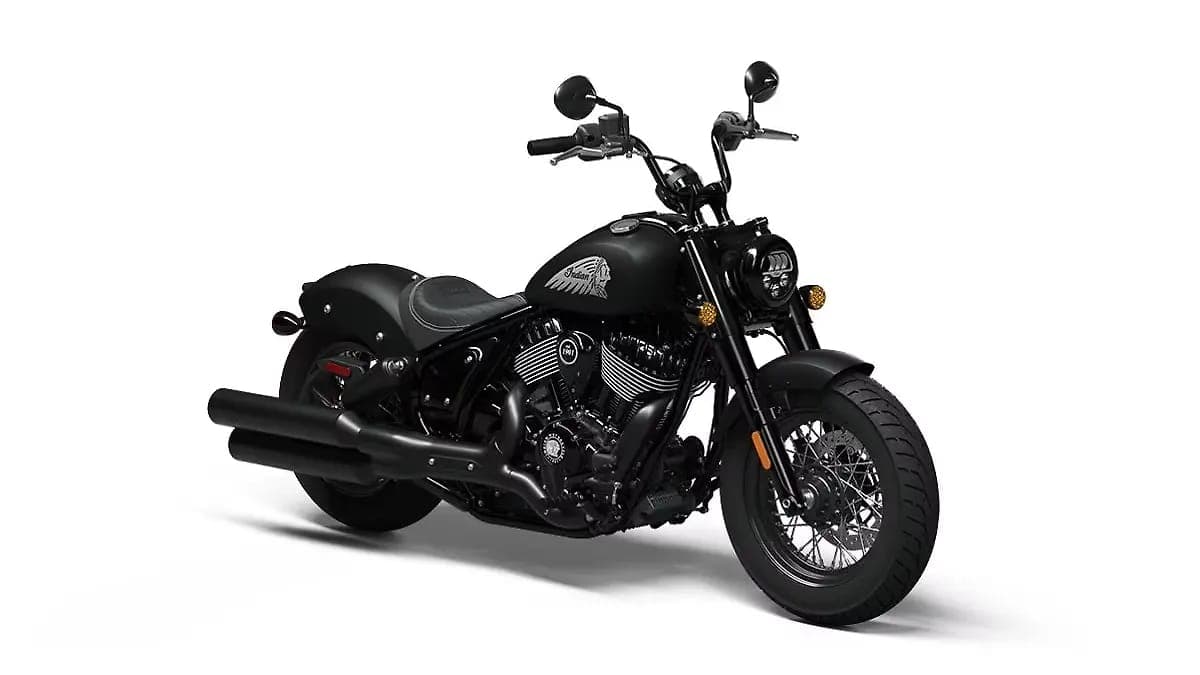 Indian Motorcycle Chief Bobber Dark Horse right front three-quarter view