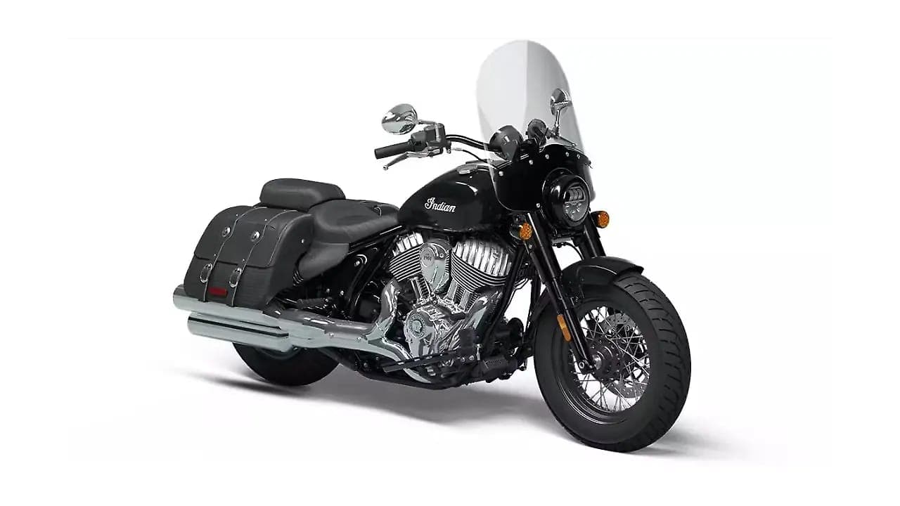 Indian Motorcycle Super Chief Limited right front three-quarter view