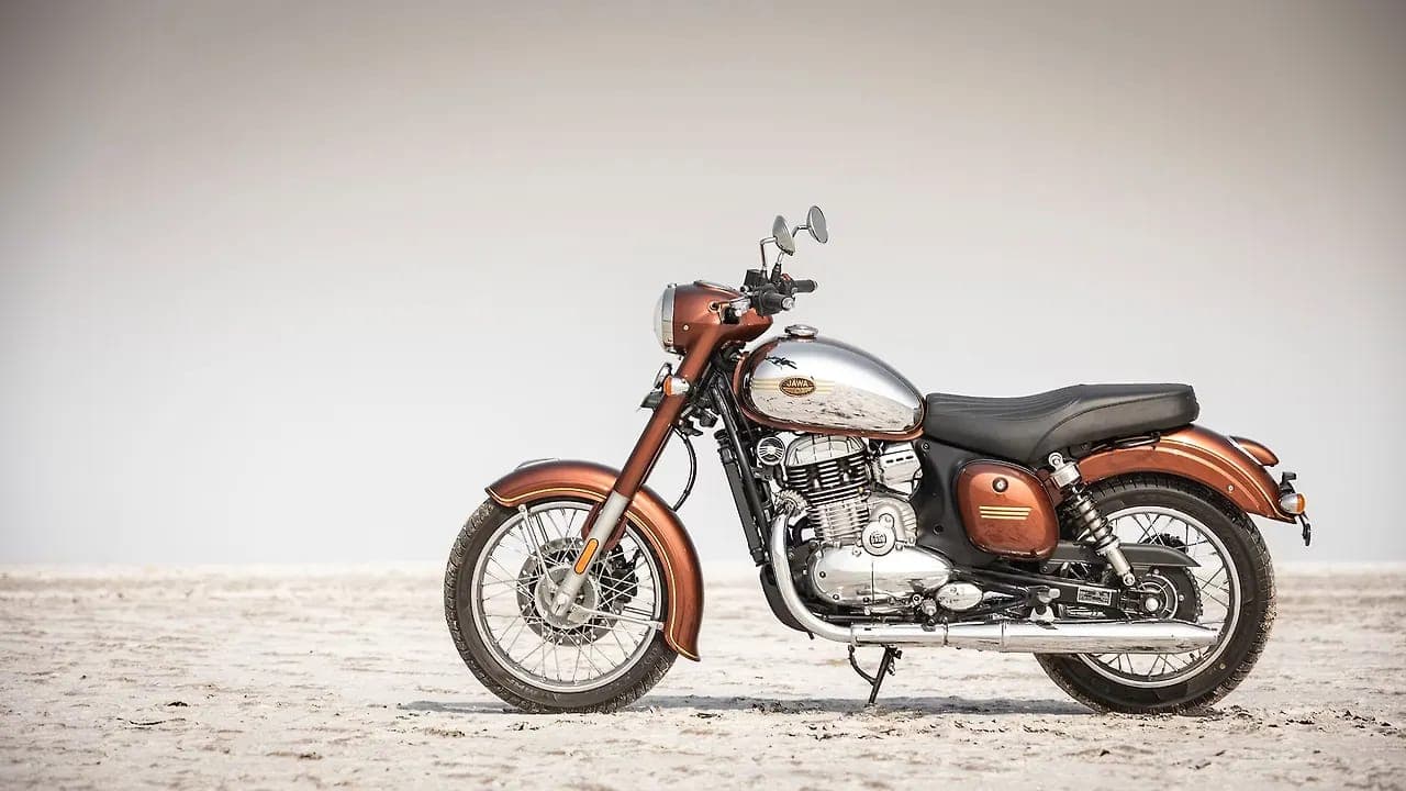 Jawa 350 right side view