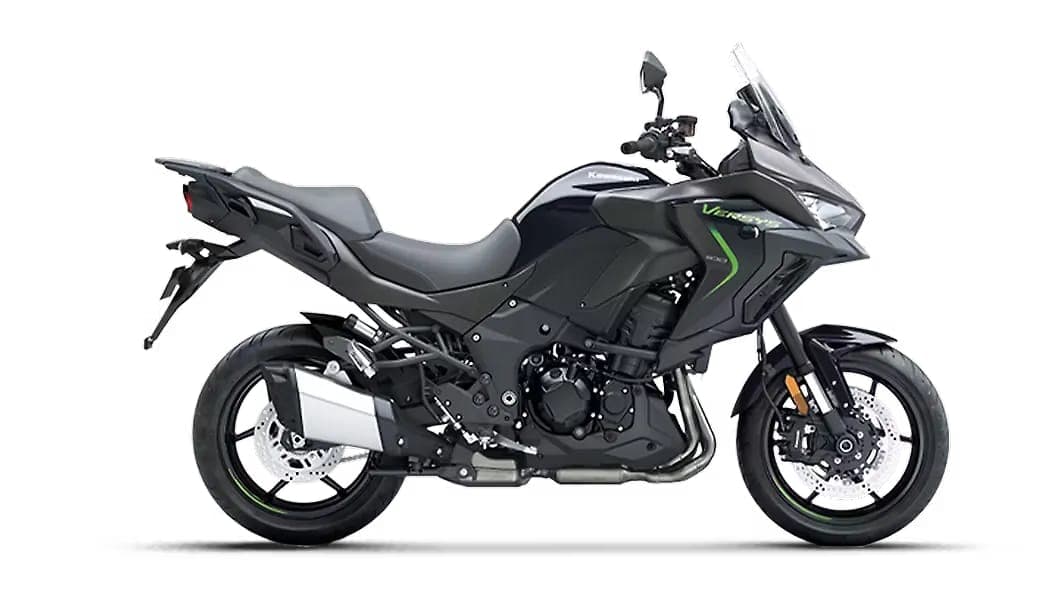 Kawasaki Versys 1100 right side view