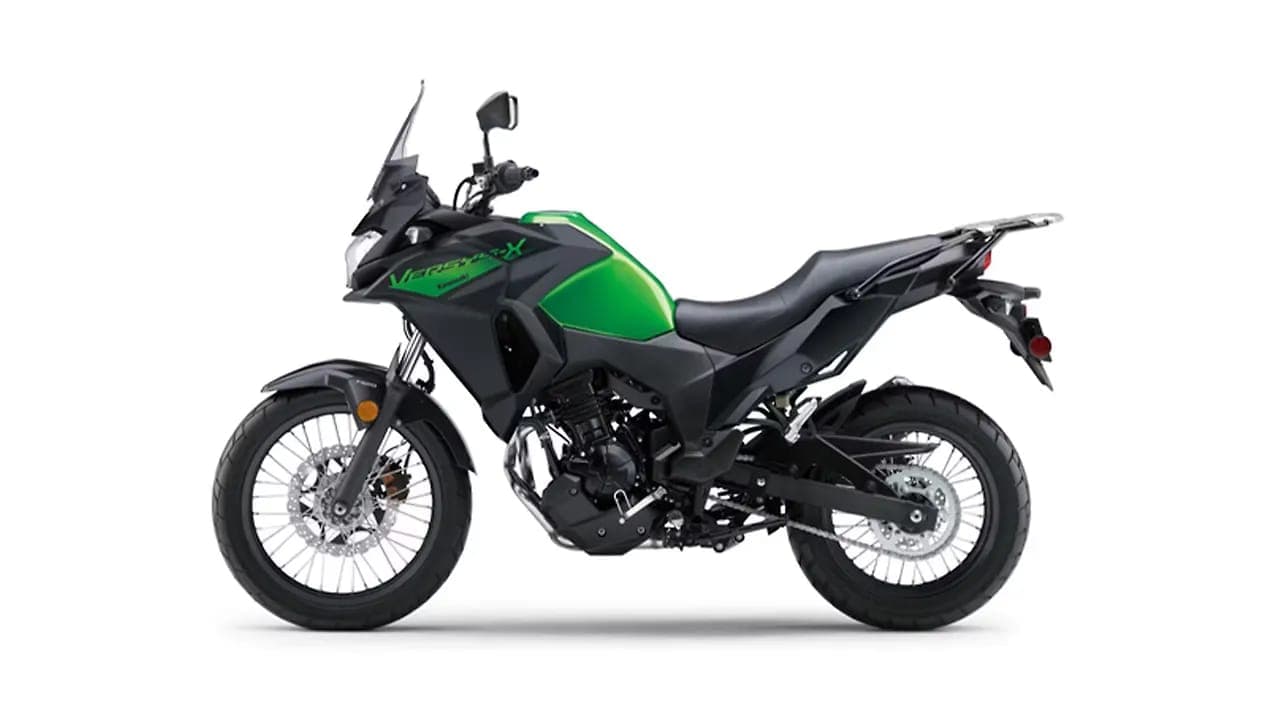 Kawasaki Versys-X 300 versys x left side view