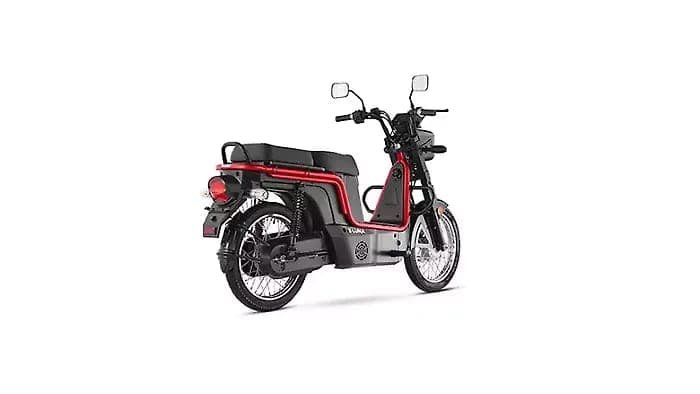 Kinetic Green E Luna right rear three-quarter view