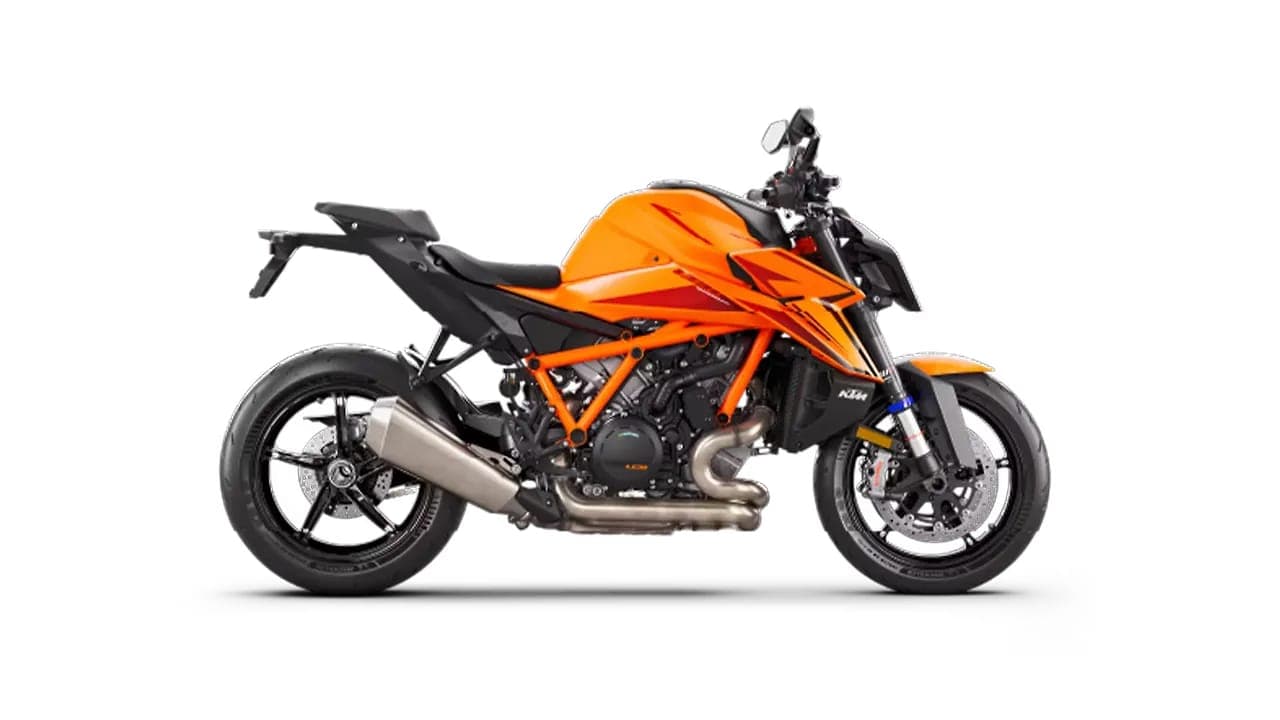 KTM 1390 Super Duke R right side view