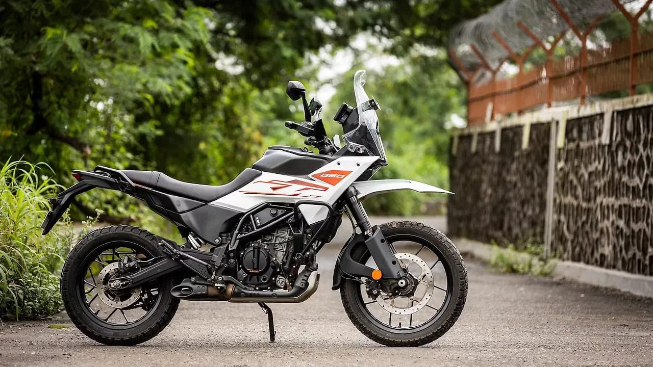 KTM 250 Adventure right side view