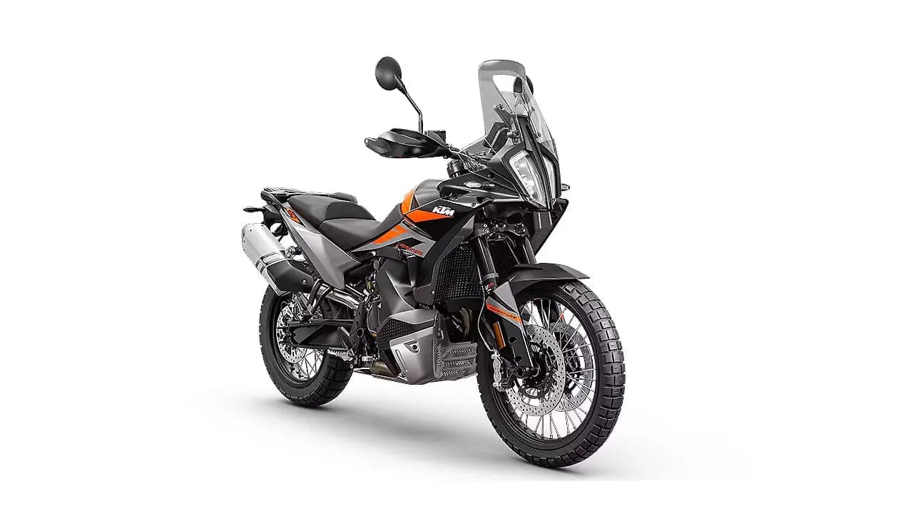 KTM 890 Adventure R right front three-quarter view