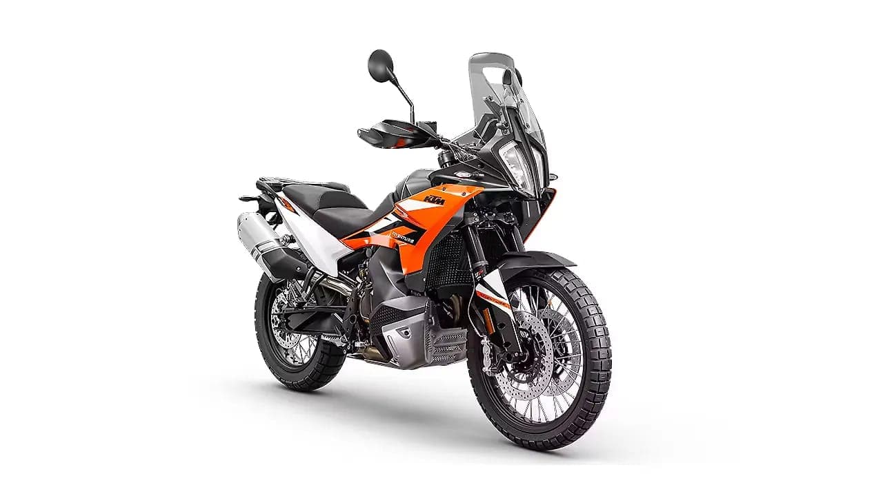 KTM 890 Adventure R right front three-quarter view