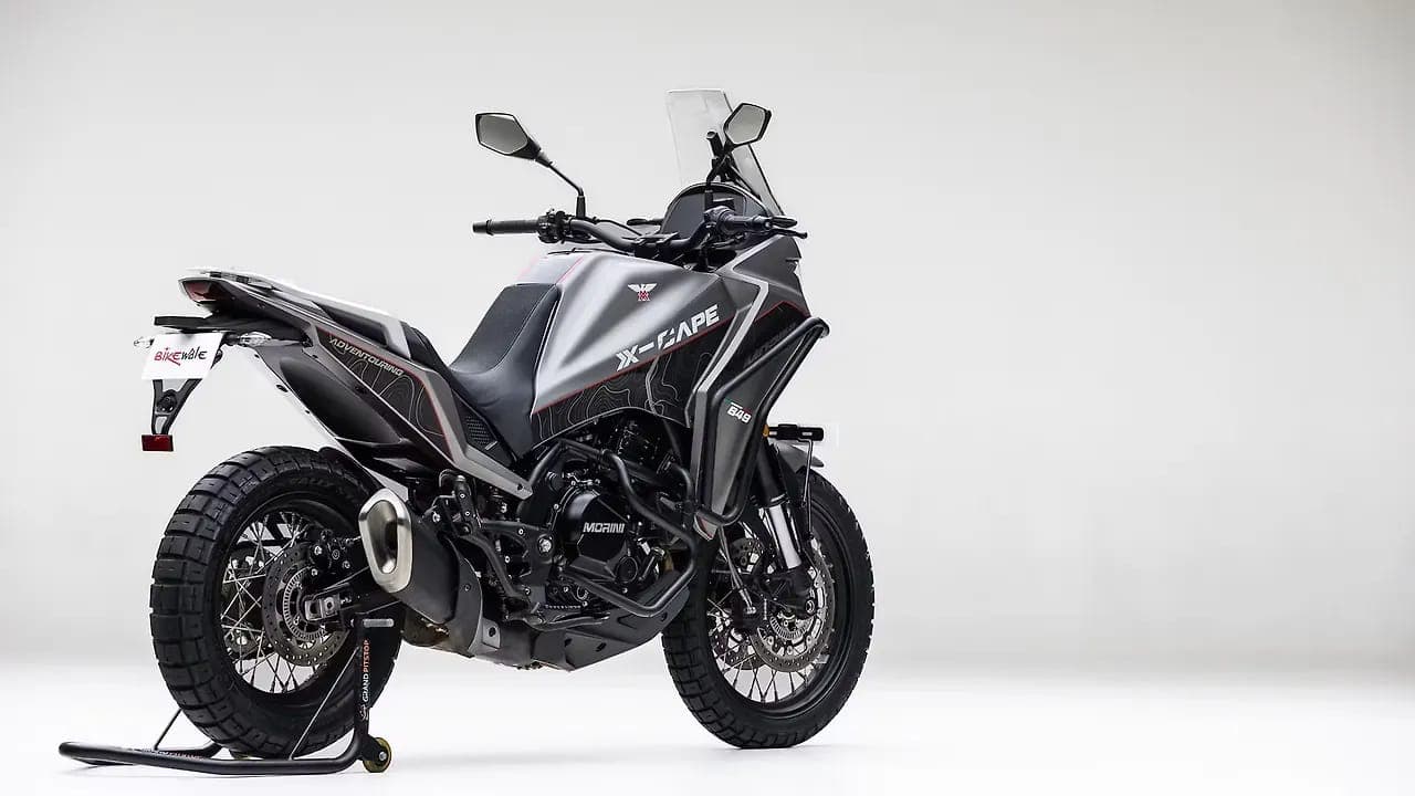 Moto Morini X-Cape x cape right rear three-quarter view