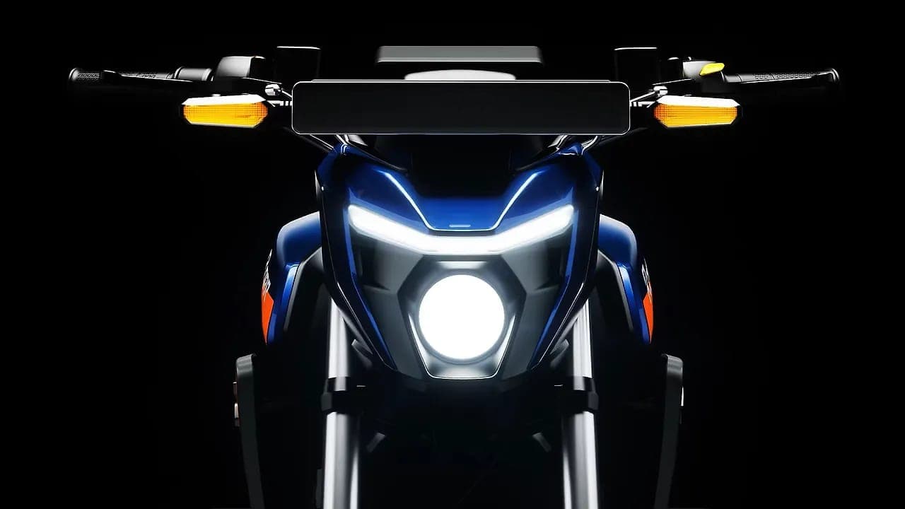 Oben Electric Rorr EVO head light view