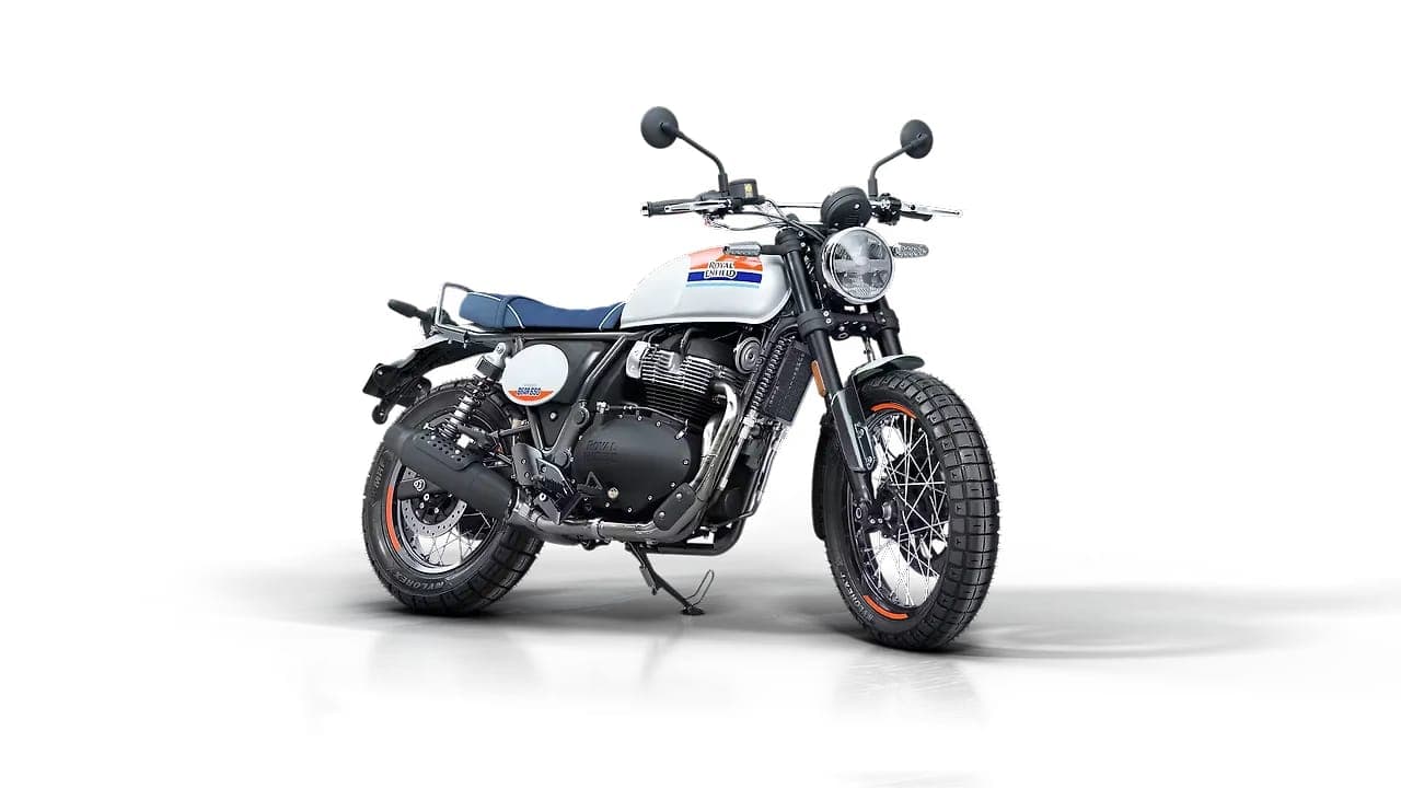 Royal Enfield Bear 650 interceptor right front three-quarter view