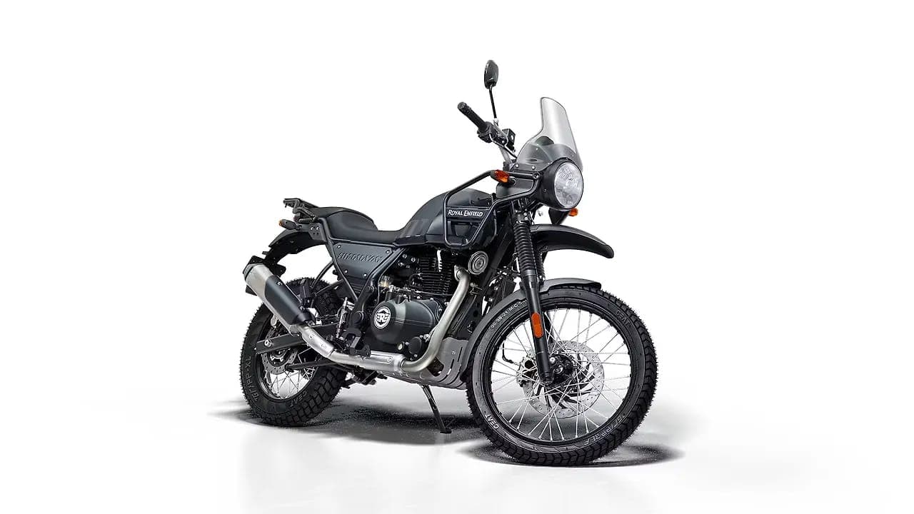 Royal Enfield Himalayan 440 right front three-quarter view