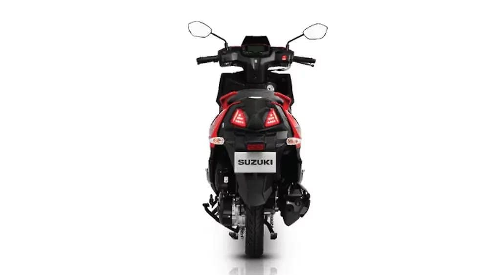 Suzuki Avenis 125 rear view