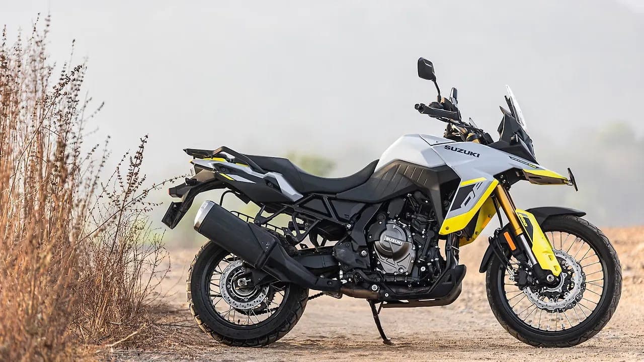 Suzuki V-Strom 800 DE v strom right side view