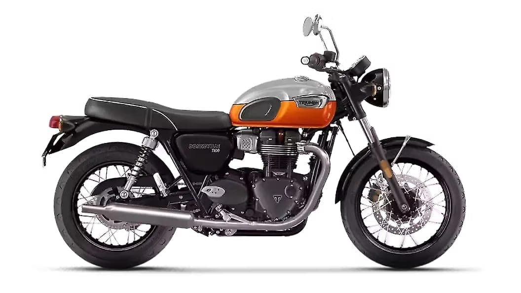 Triumph Bonneville T100 right side view