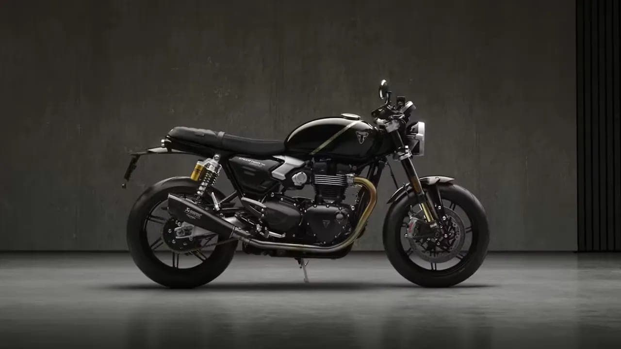 Triumph Speed Twin 1200 TFC right side view