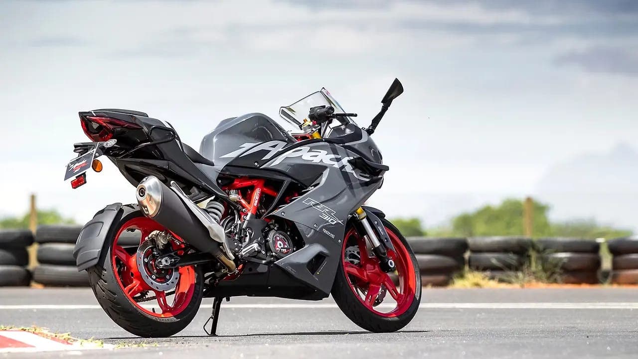 TVS Apache RR 310 right rear three-quarter view