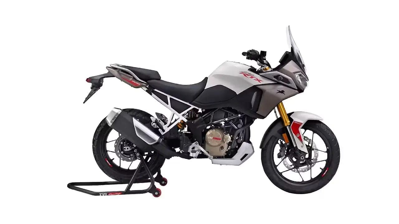 TVS Apache RTX 300 right side view
