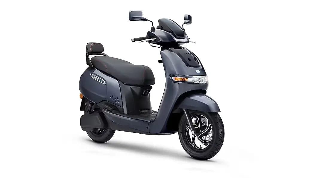 TVS IQube right front three-quarter view