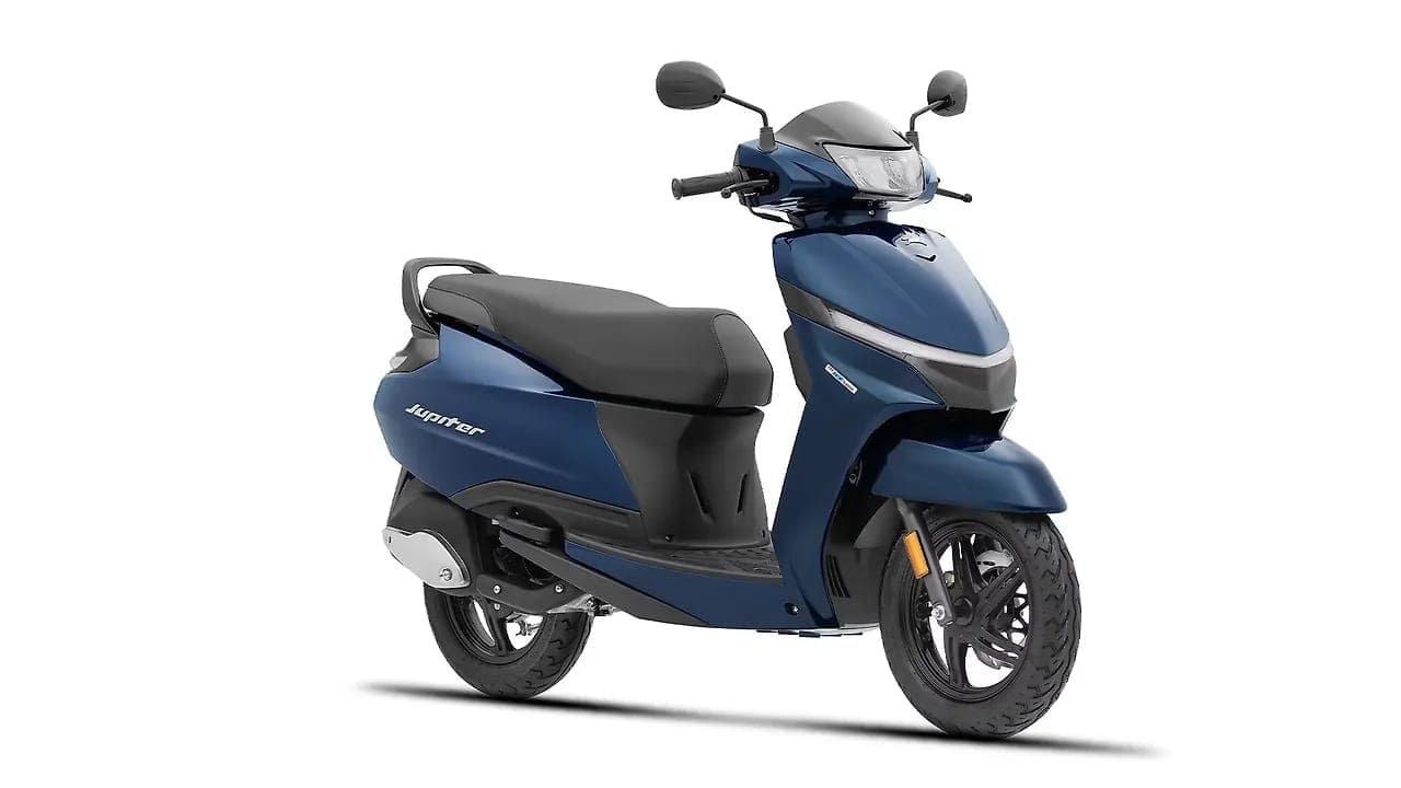 TVS Jupiter 110 right front three-quarter view