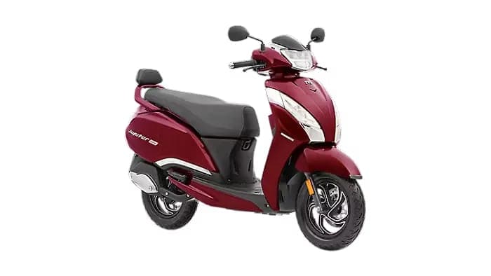 TVS Jupiter 125 right front three-quarter view