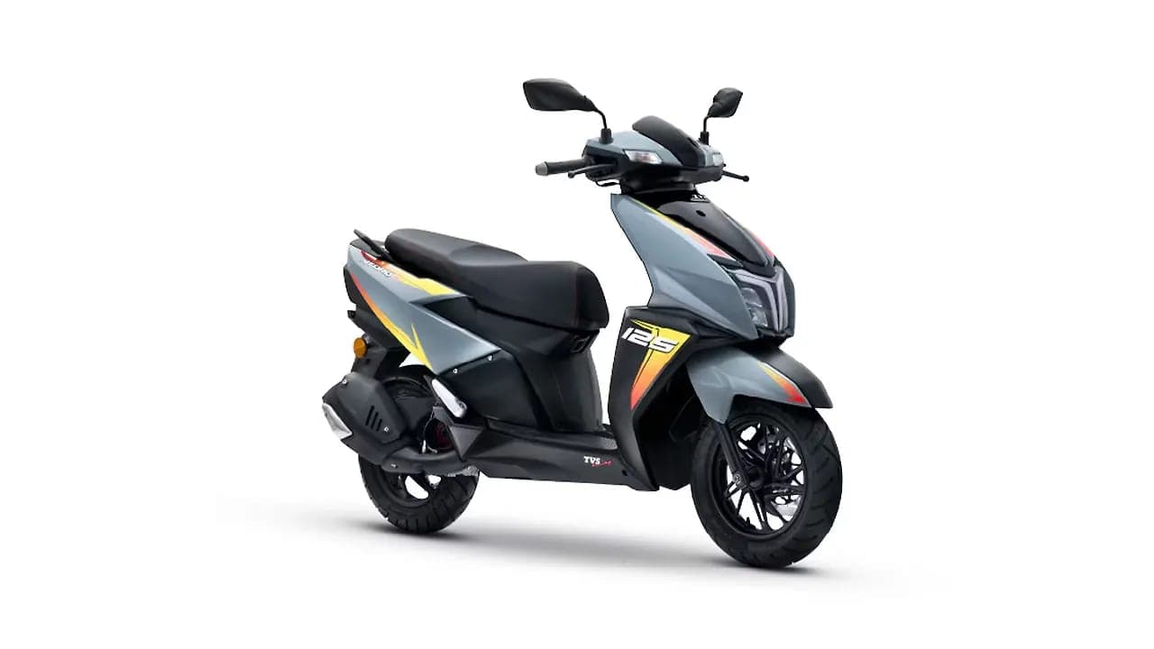 TVS Ntorq 125 right front three-quarter view
