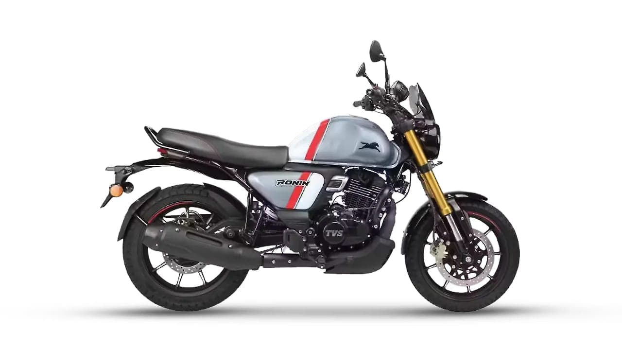 TVS Ronin 225 right side view